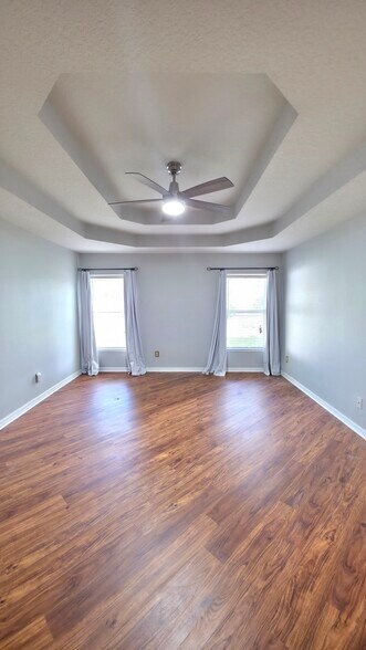 Building Photo - 1801 Forest Preserve Blvd
