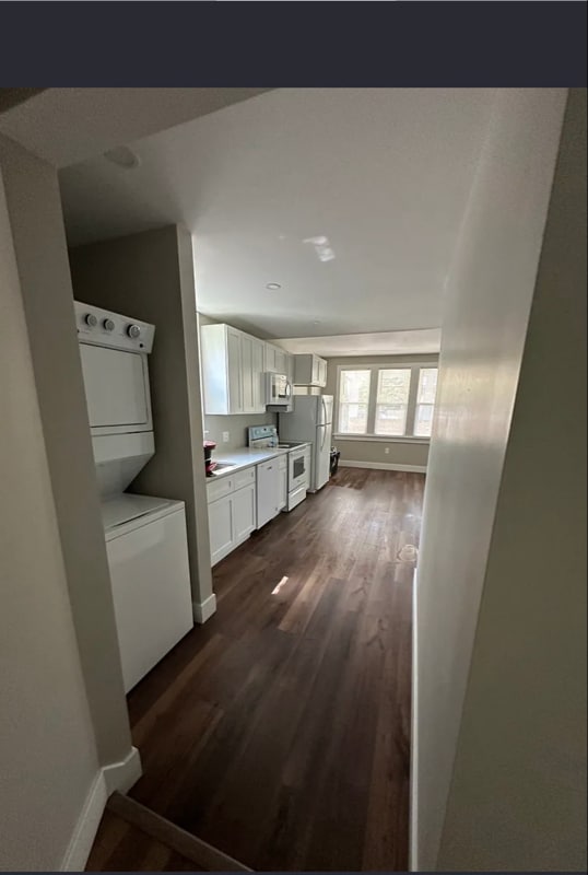 Building Photo - 26 Pacific Ave