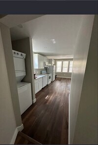 Building Photo - 26 Pacific Ave