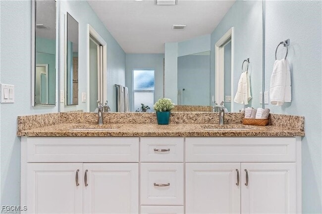 Building Photo - 11210 Rabun Gap Dr