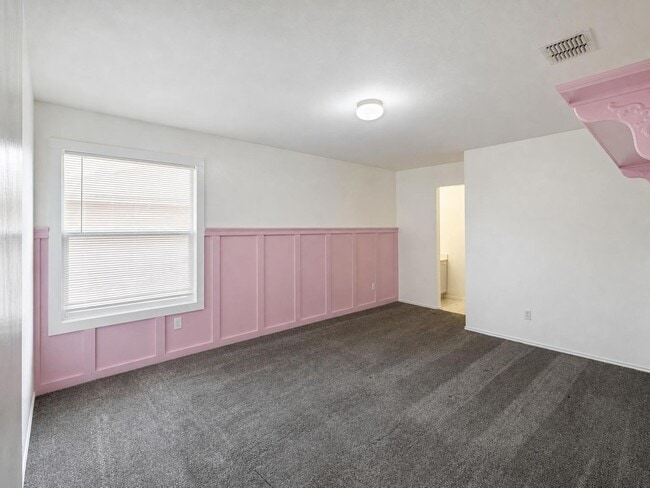 Building Photo - 9116 Penny Ln