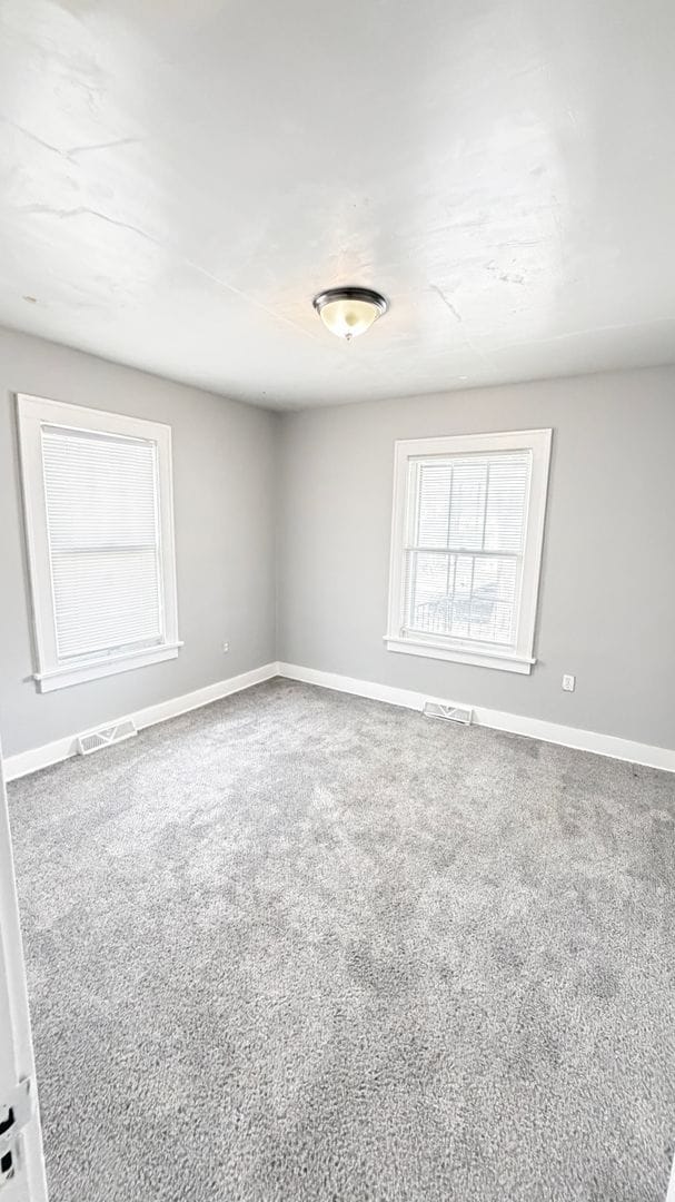 Building Photo - 2114 S Scott Ave