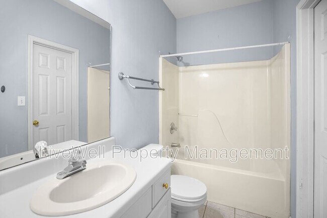 Building Photo - 428 Cambrian Ridge Trail