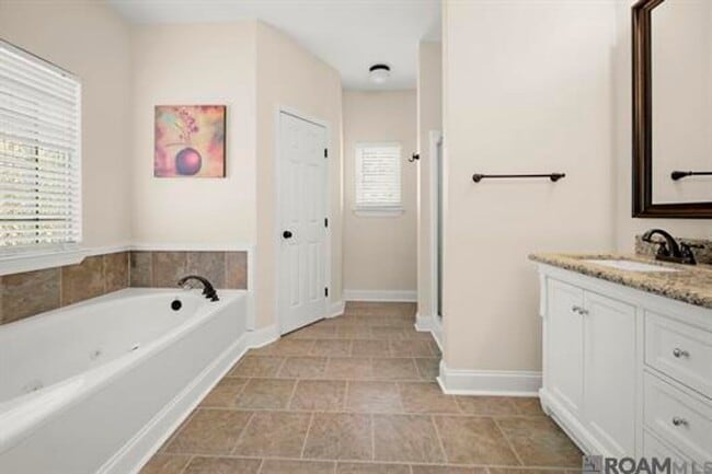 Building Photo - 13254 Cypress Gold Dr