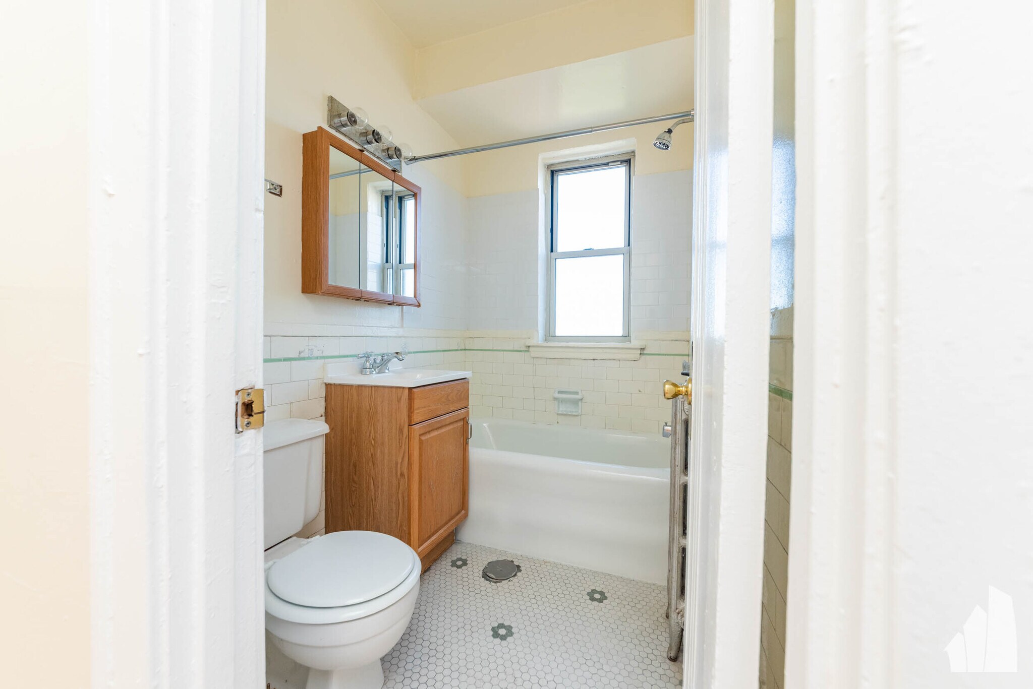 Building Photo - 4521 Malden St