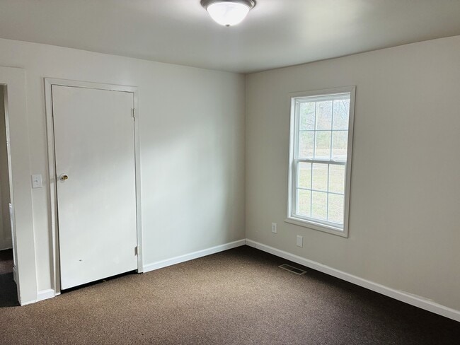 Building Photo - 508 Riley St