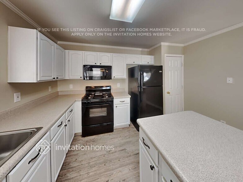 Building Photo - 509 Sautee Pl