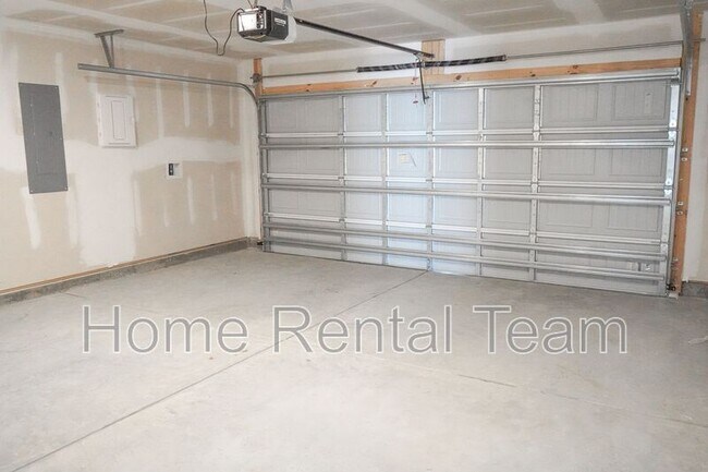 Building Photo - 416 Coconut Dr