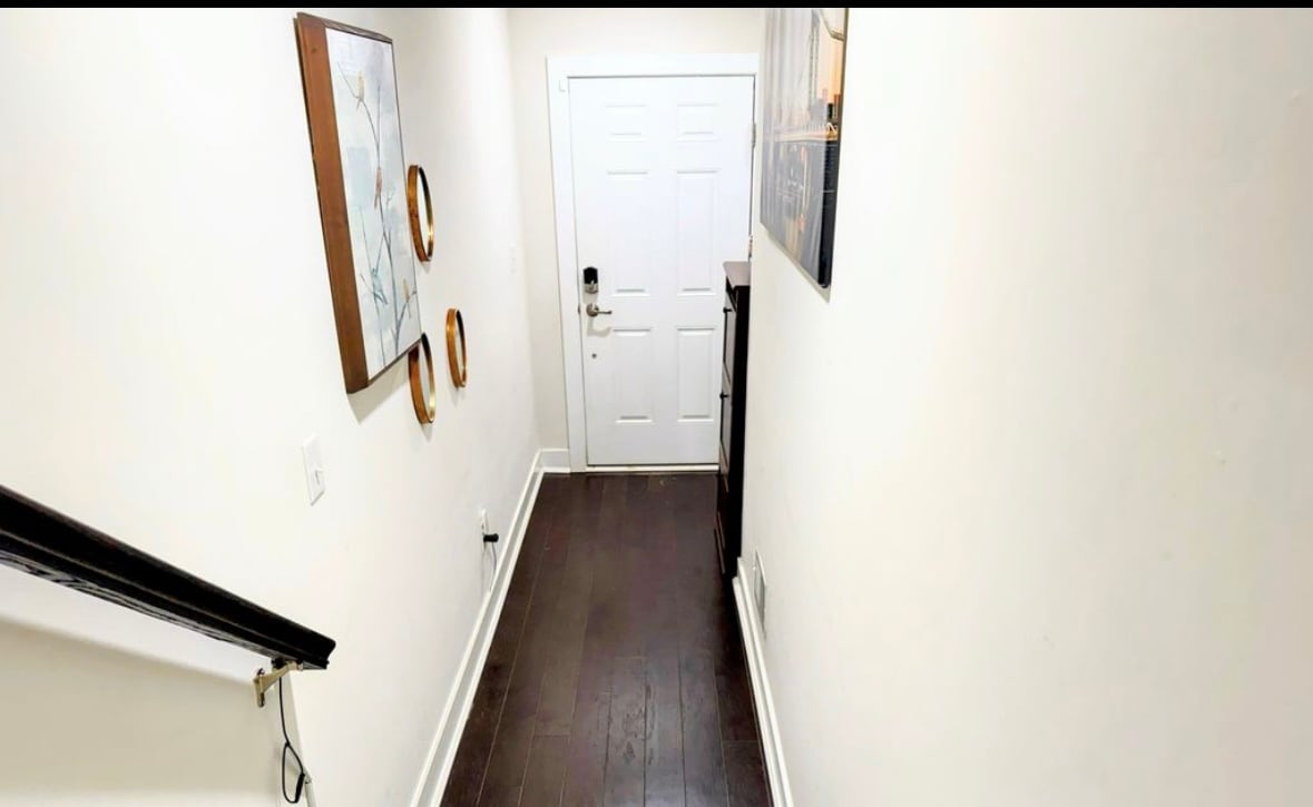 Building Photo - 119 Livingston Ln