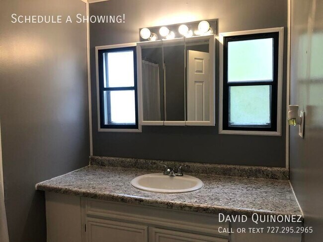 Building Photo - 113 Dayflower Cir