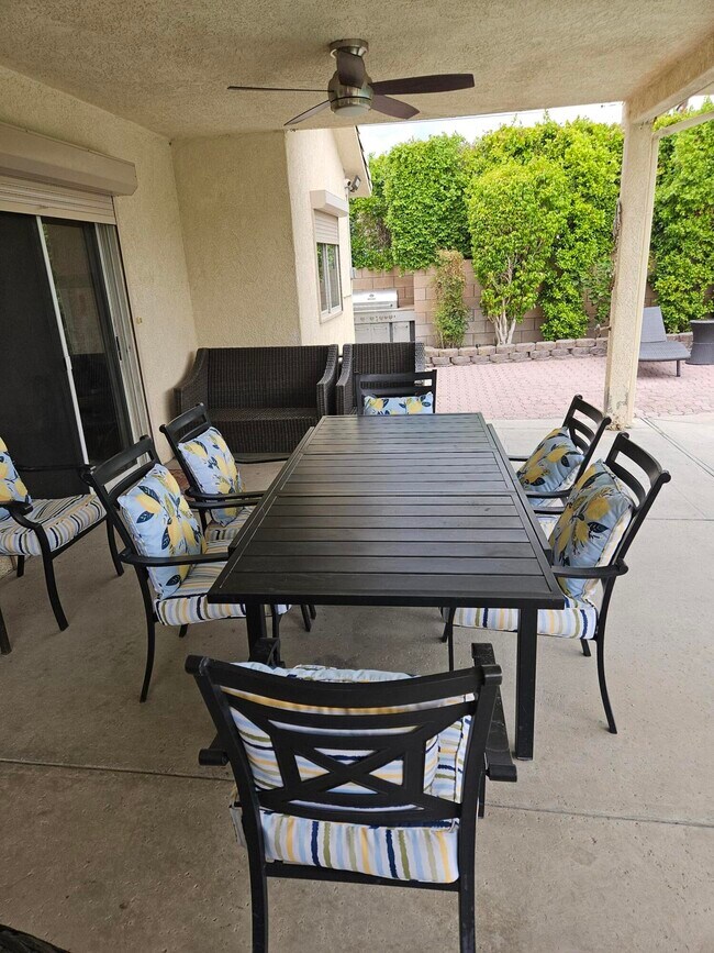 Building Photo - 68520 Risueno Rd