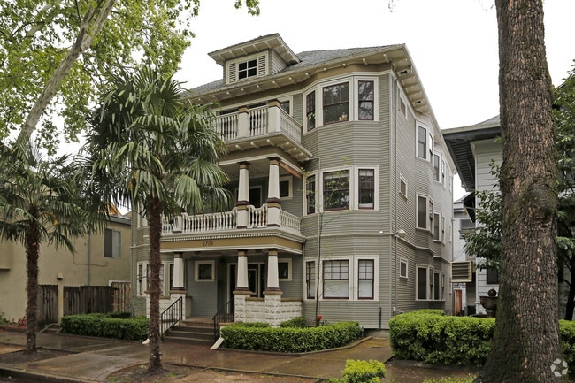 Primary Photo - The Arlington