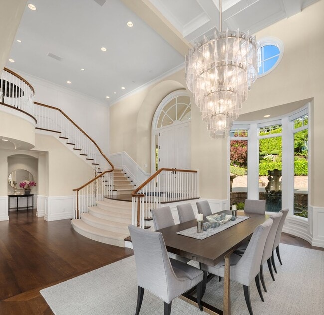 Building Photo - 5bd/5.5ba Yarrow Point Home