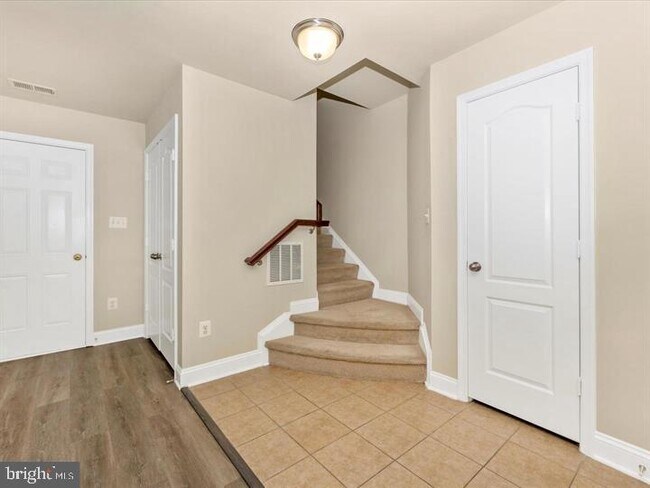 Building Photo - 12712 Horseshoe Bend Cir