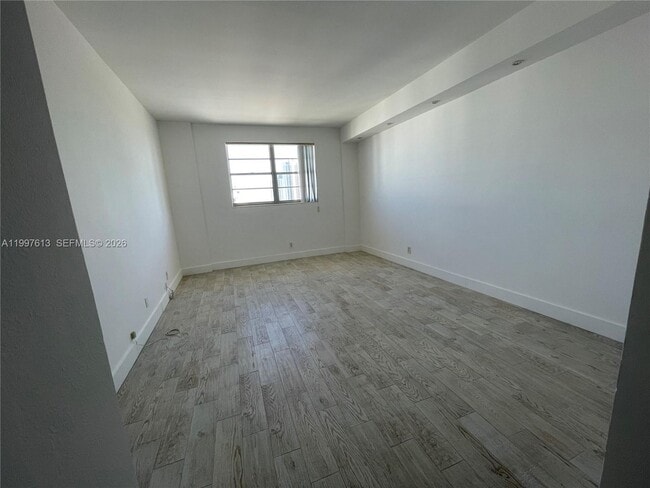 Building Photo - 19390 Collins Ave