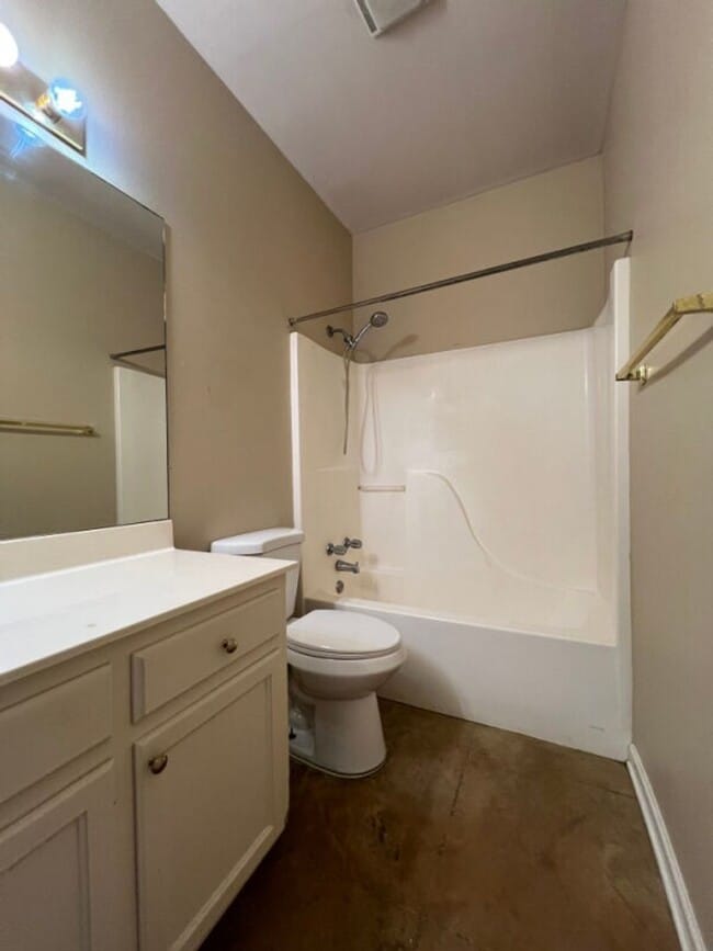 Building Photo - Beautiful 3BR Home in Sought-After Beau Pré off River Rd – Open Floor Plan & Fenced Yard!