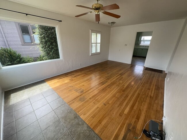 Building Photo - Pet-friendly Home Located in Eureka!