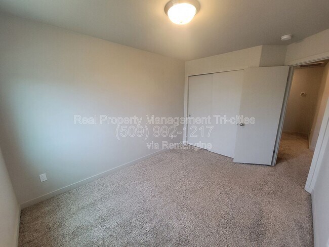 Building Photo - 413 Whitefish Ln