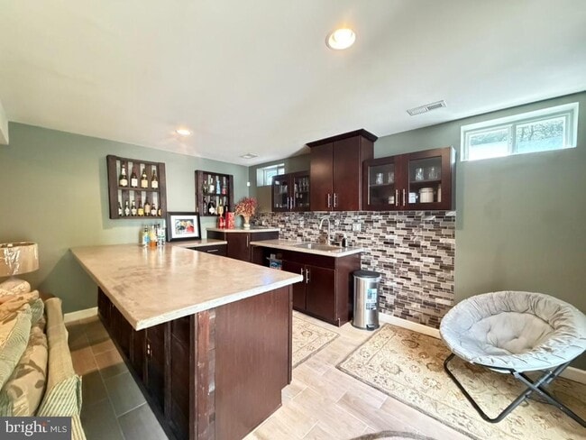 Building Photo - 9804 Anvil Ct
