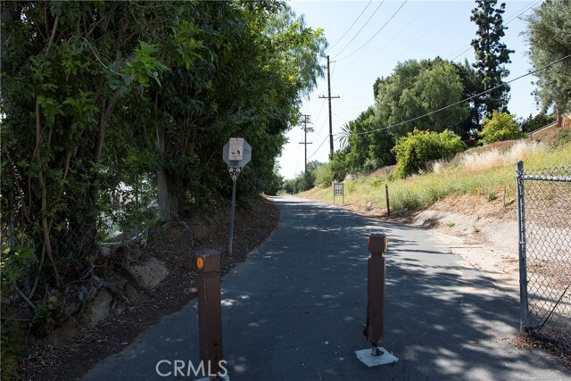 Building Photo - 6644 Bridle Cir