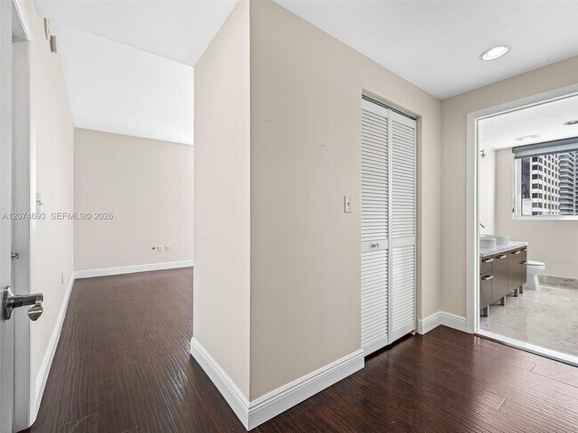 Building Photo - 244 Biscayne Blvd