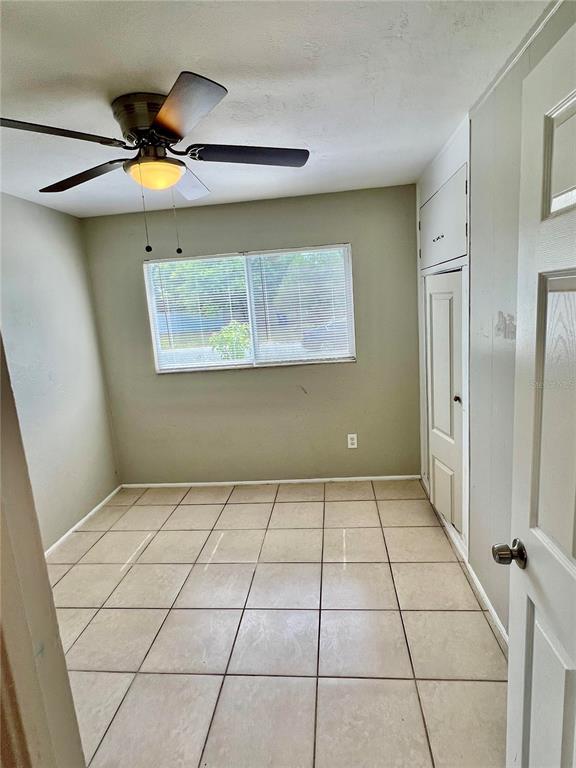Building Photo - 7115 Orpine Dr N