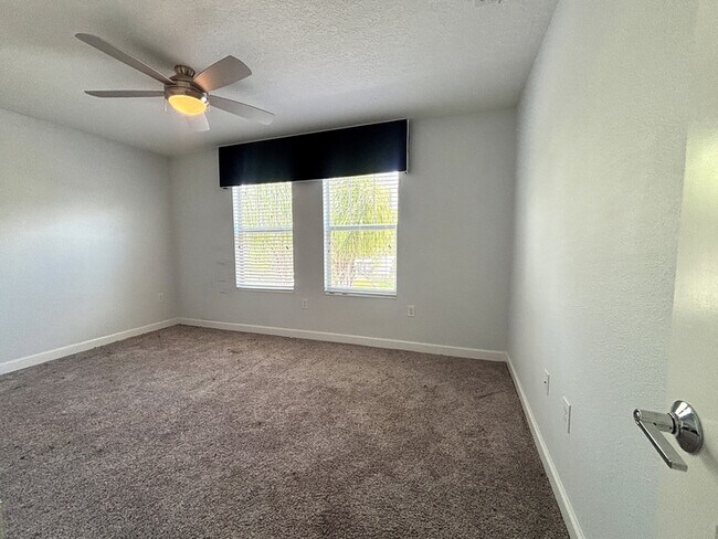 Building Photo - 15518 Water Spring Blvd