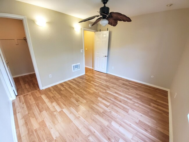 Building Photo - Upgraded 1 Bedroom 1 Bath with Balcony in ...