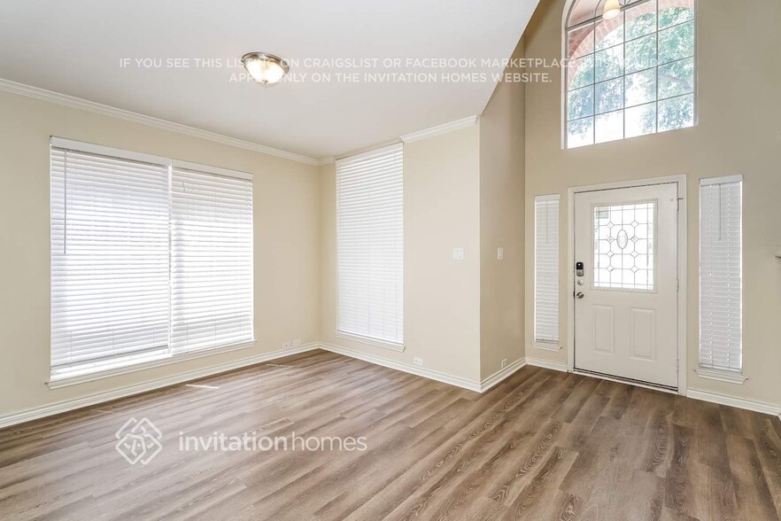Building Photo - 11113 Promise Land Dr