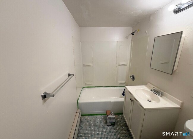 Building Photo - 54 Grafton St