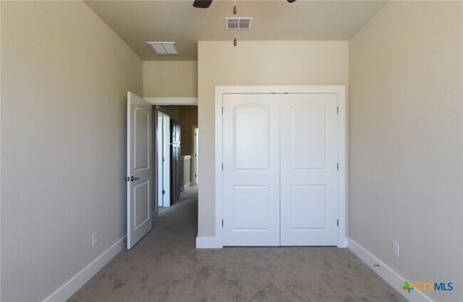 Building Photo - 712 Gristmill Dr