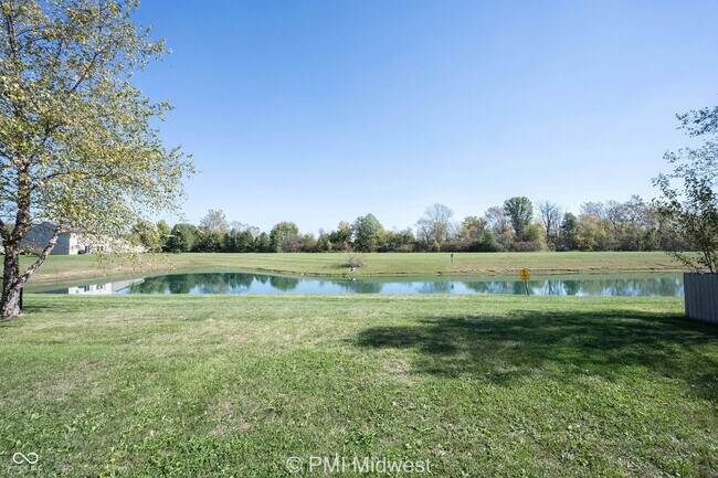 Building Photo - 859 Runnymede Dr