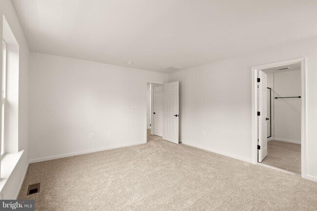 Building Photo - 9166 Arctic Fox Wy