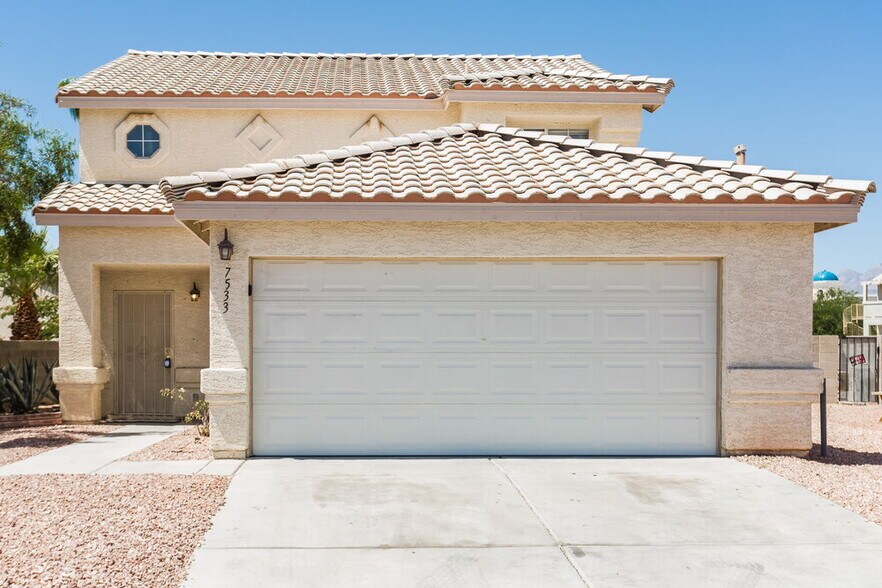 Primary Photo - 7533 Hickory Hills Dr