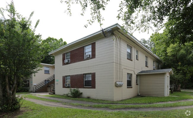 Building Photo - 1021-1025 Stonewall St