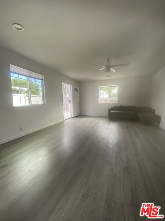 Building Photo - 18601 Hiawatha St