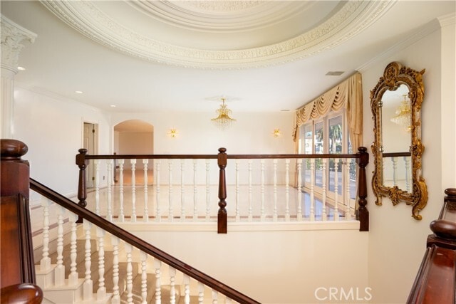 Building Photo - 984 La Cresta Pl