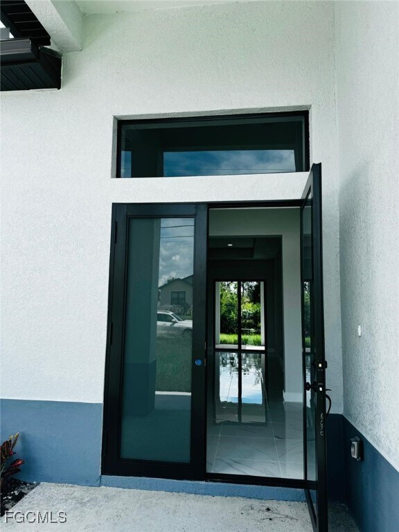 Building Photo - 1005 SW 11th Ct