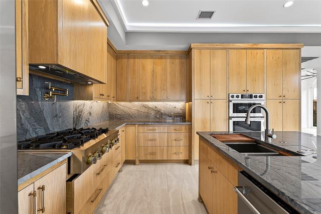 Building Photo - 328 Lavender Ln