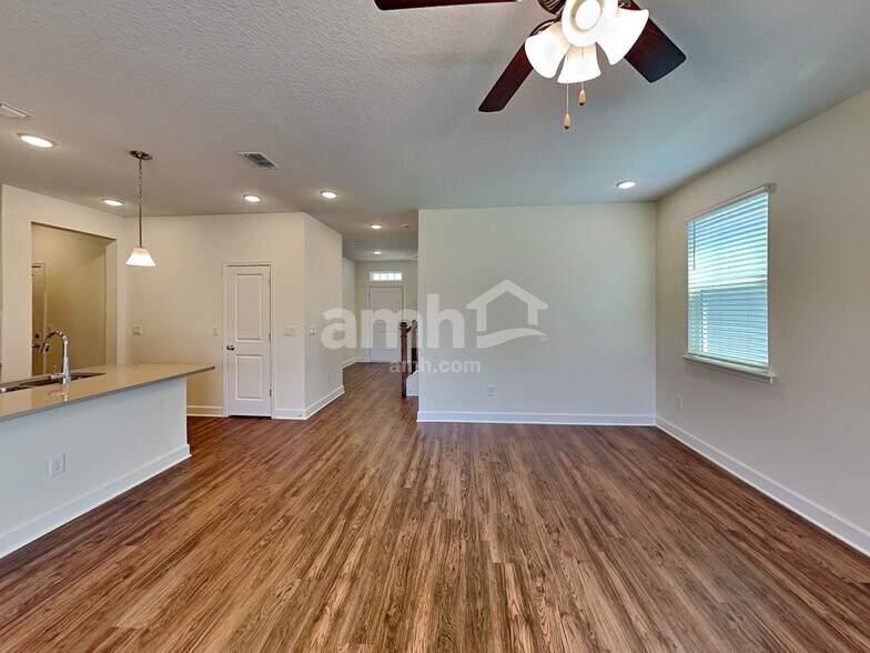 Building Photo - 2871 Alanas Mdw Wy