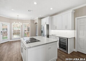 Building Photo - 8603 Solano Dr