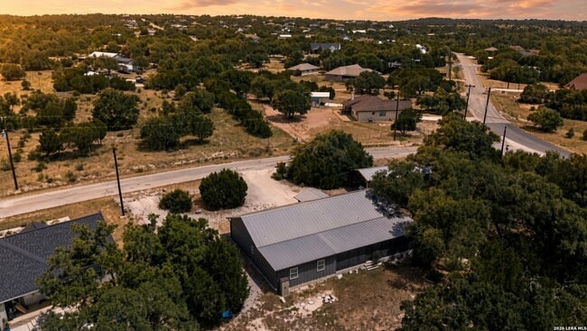 Building Photo - 101 Liberty Bell Ln