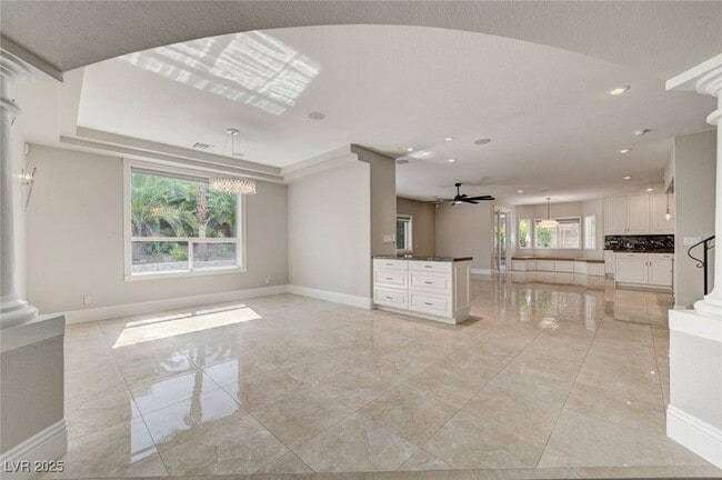 Building Photo - 9813 Edgeview Pl