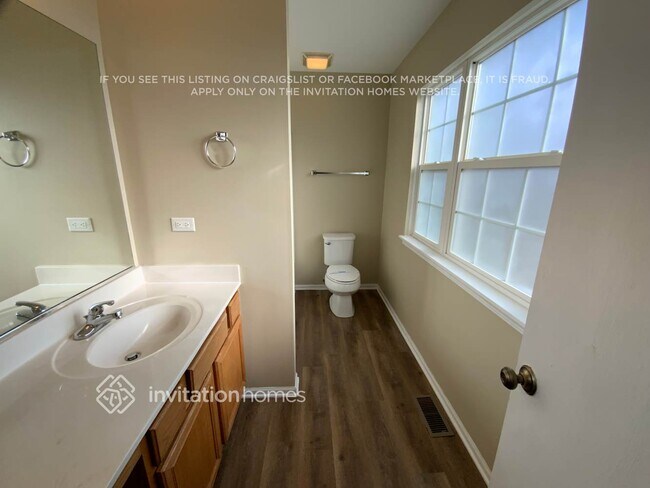 Building Photo - 287 Clarendon Ln