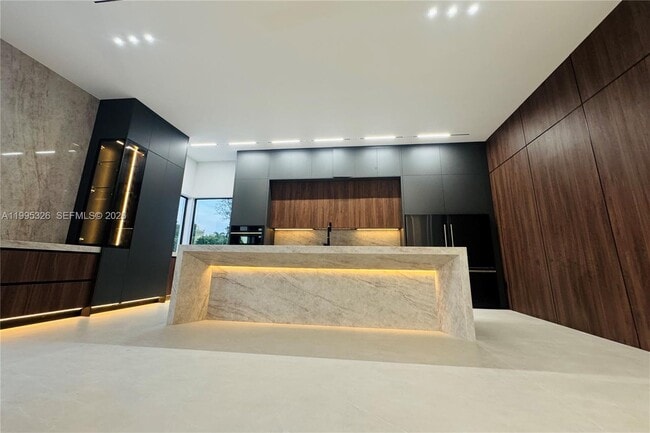 Building Photo - 19880 SW 134th Ave