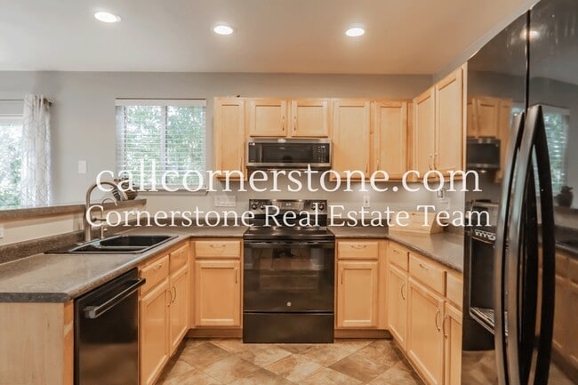 Building Photo - 5251 Lone Star Pl