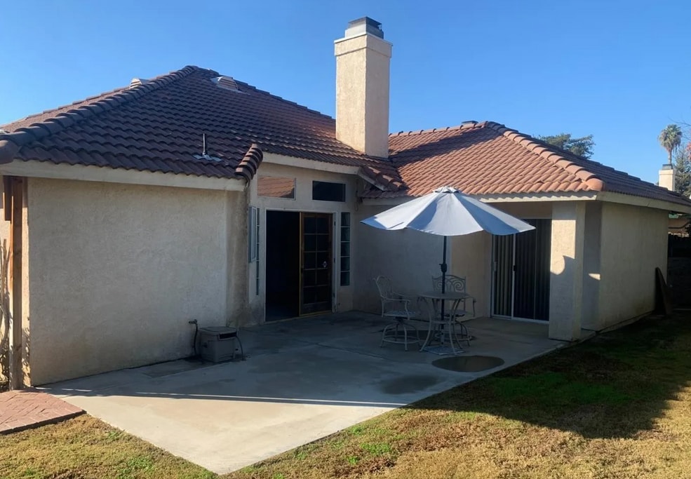 Building Photo - 10612 Sunset Canyon Dr