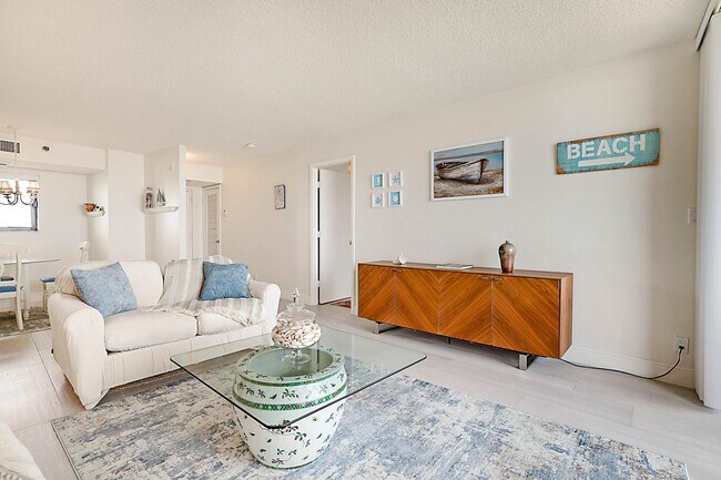 Building Photo - 100 Ocean Trail Way