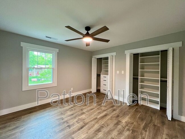 Building Photo - 38 Tipton Dr