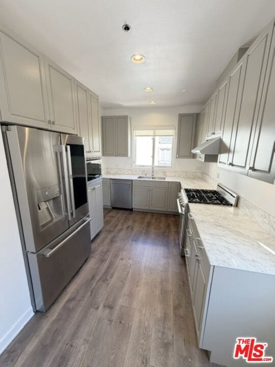 Building Photo - 230 S Hamilton Dr